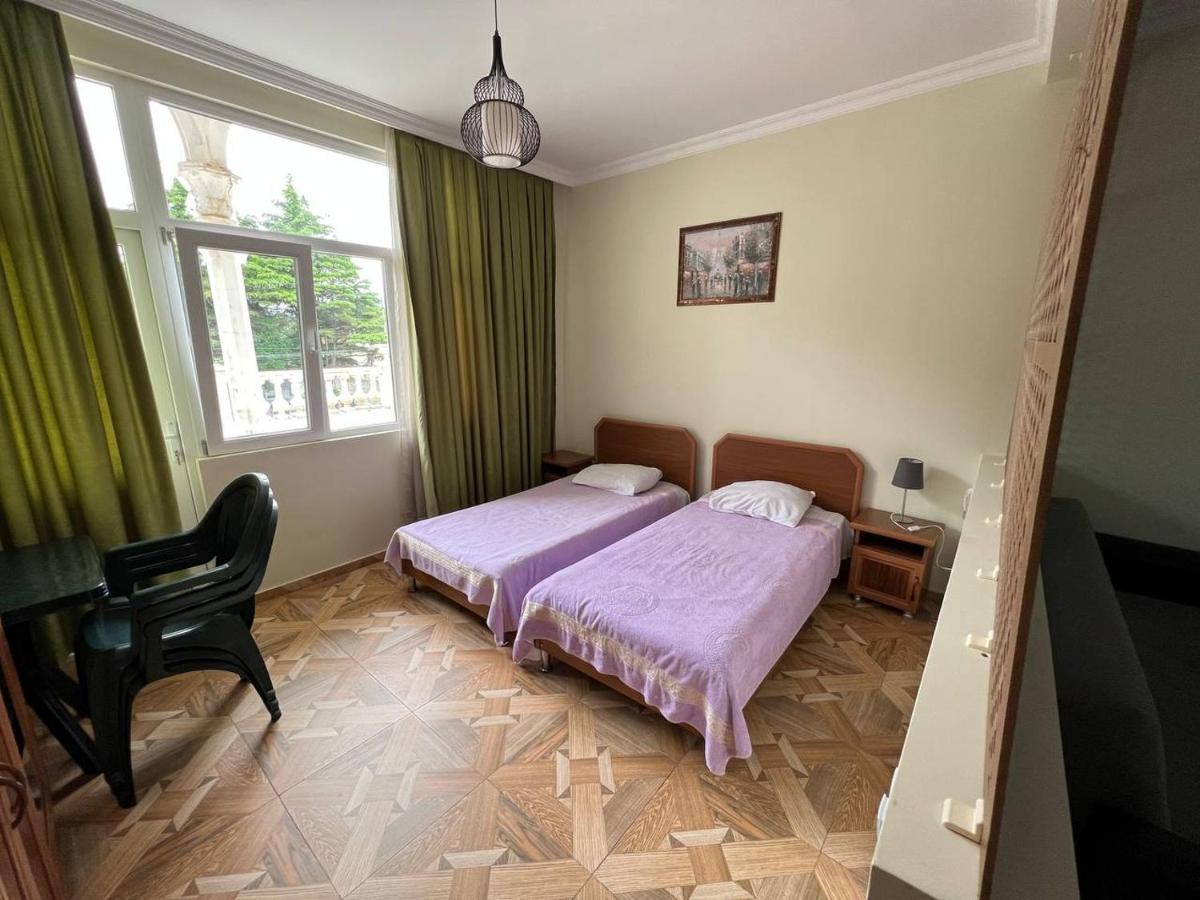 National Hotel Кобулети Екстериор снимка
