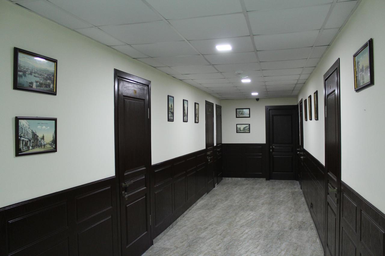 National Hotel Кобулети Екстериор снимка