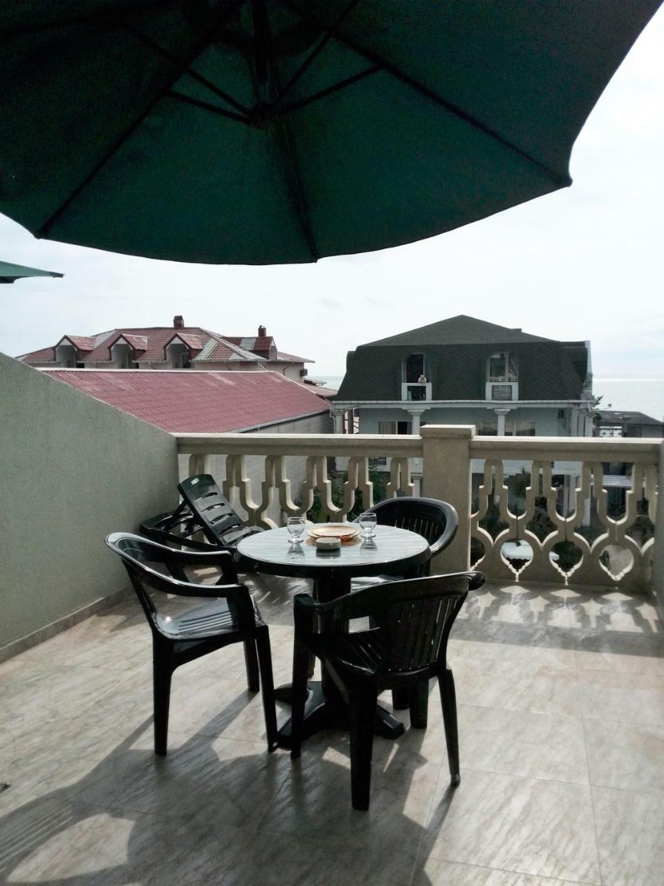 National Hotel Кобулети Екстериор снимка